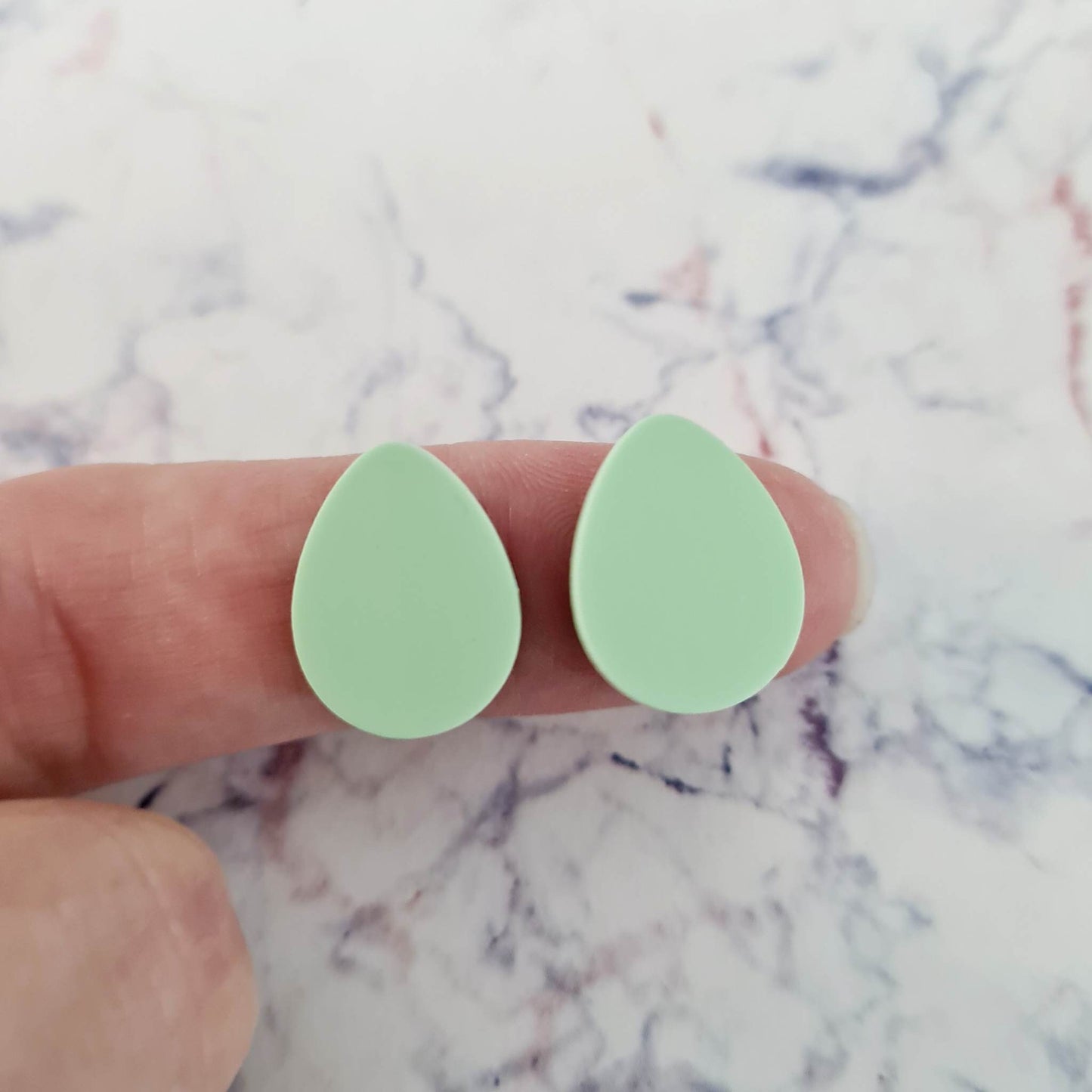 16mm PASTEL MINT Acrylic EGGS