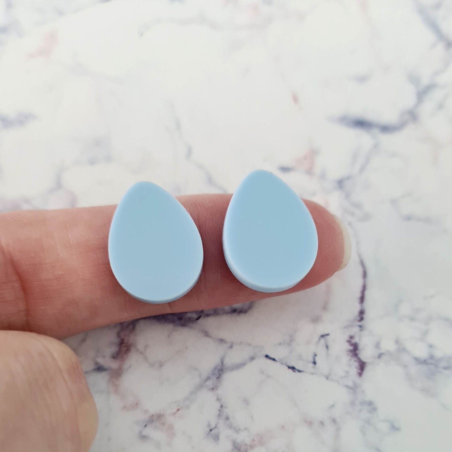 16mm PASTEL BLUE Acrylic EGGS