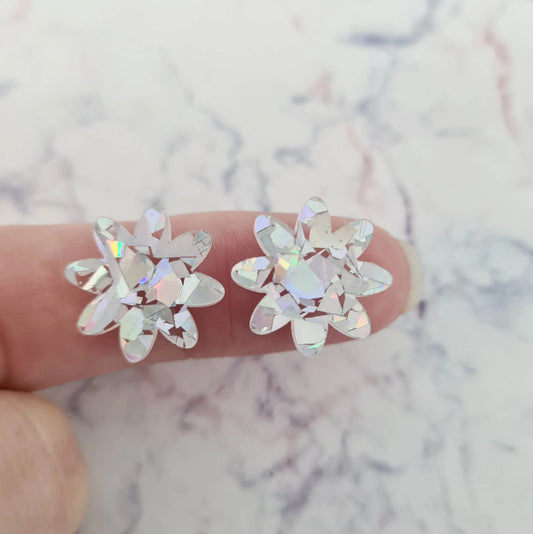 16mm HOLOGRAPHIC SILVER Gliter FLOWERS