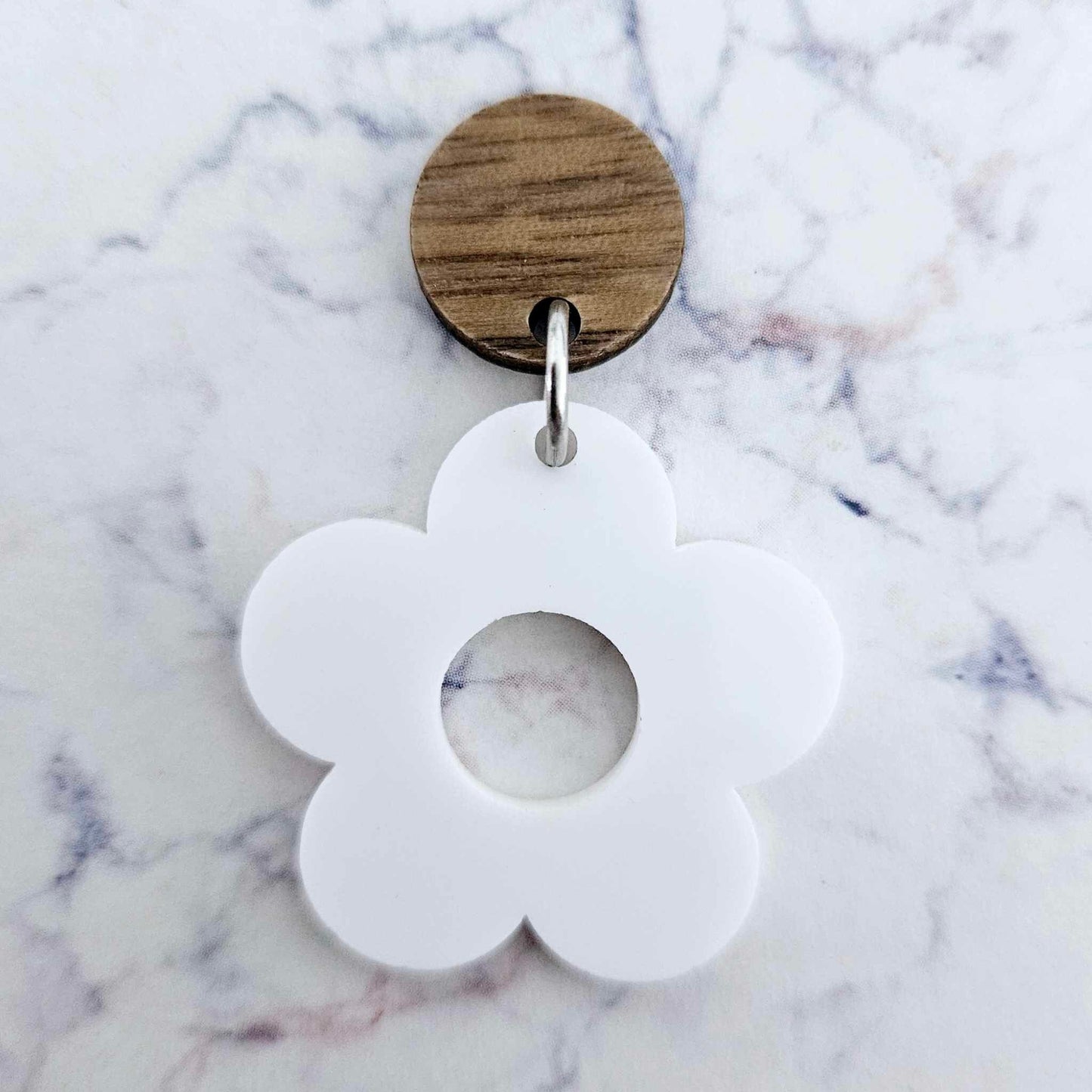 30mm WHITE Acrylic FLOWERS