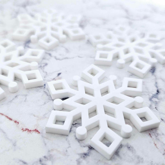 43mm WHITE Acrylic SNOWFLAKES