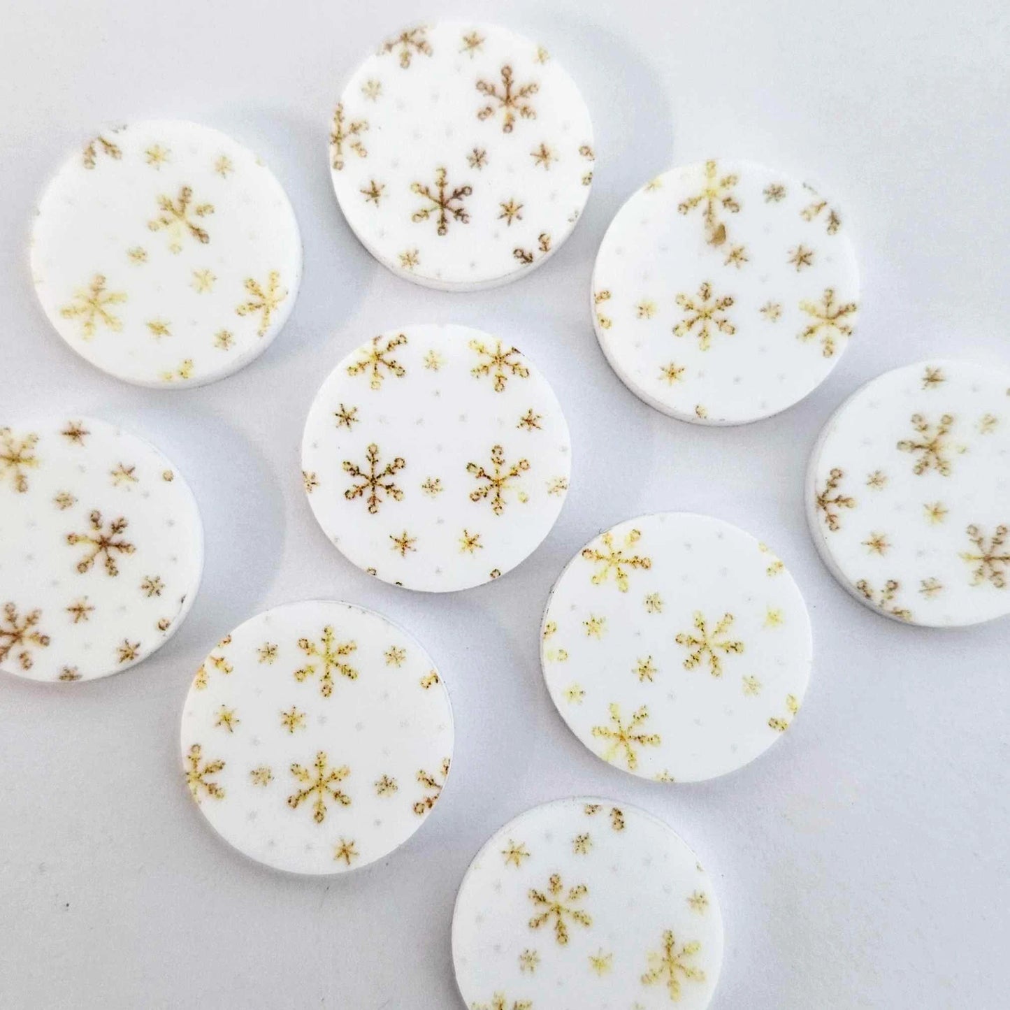 20mm CHRISTMAS SNOWFLAKE Acrylic CIRCLES