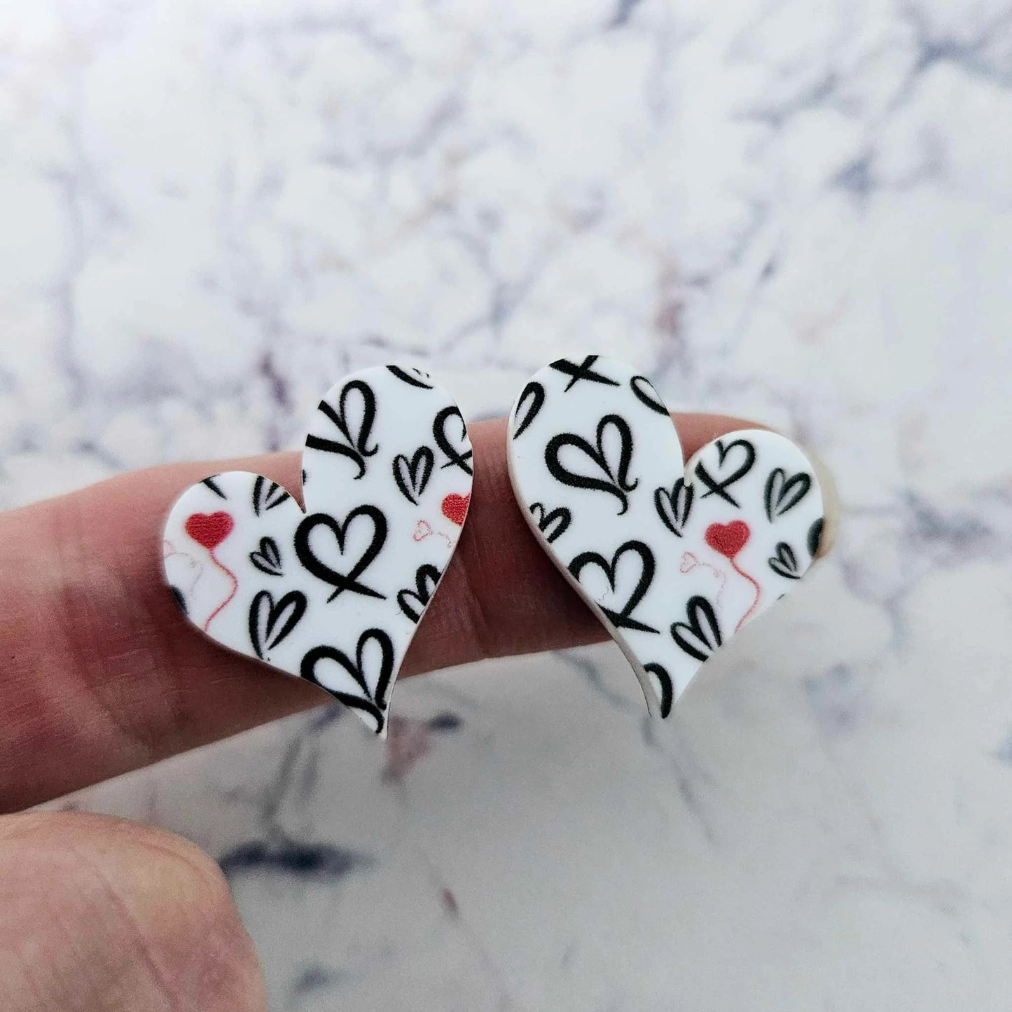 23mm RED & BLACK HEARTY Hearts