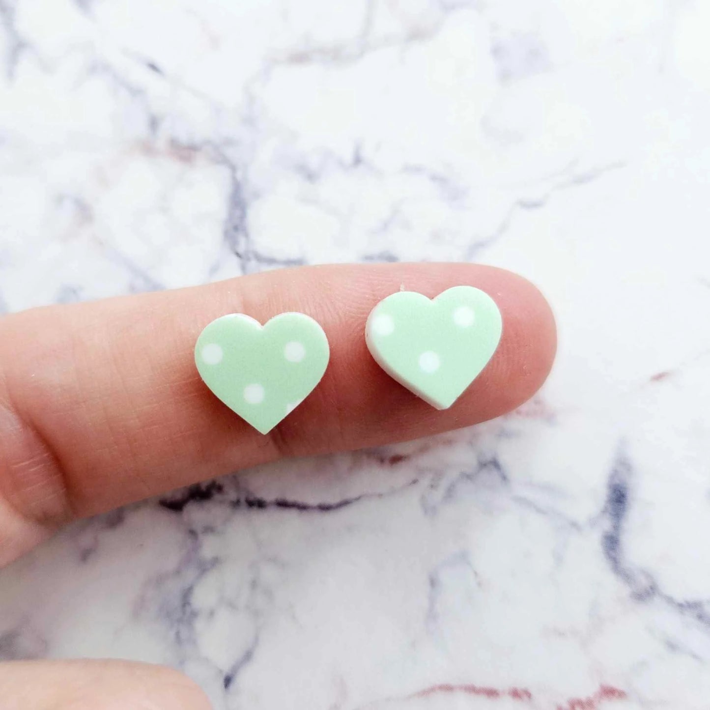 10mm POLKA DOT Acrylic HEART MIXED PACK