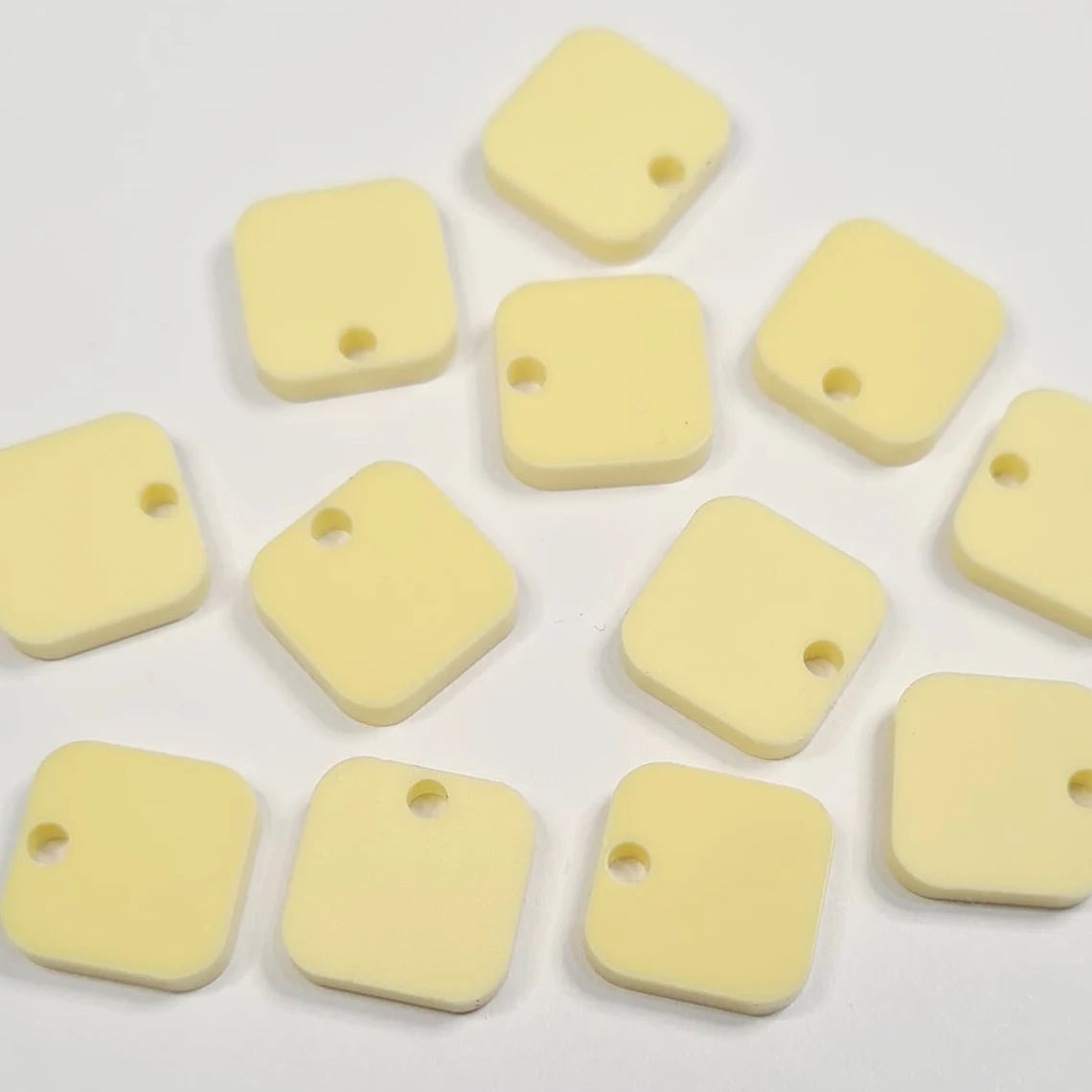 12mm PASTEL YELLOW Acrylic SQUARES Toppers/Studs