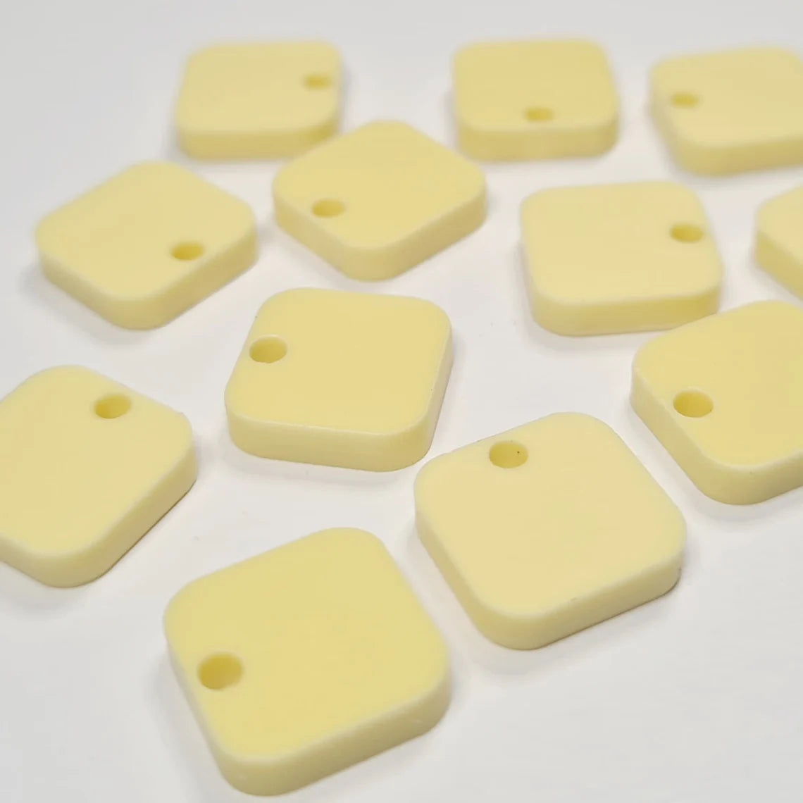 12mm PASTEL YELLOW Acrylic SQUARES Toppers/Studs