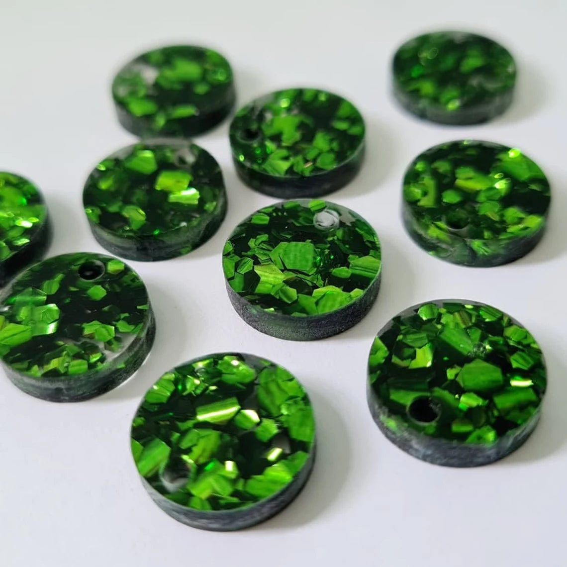 14mm CHUNKY GREEN GLITTER Acrylic Toppers/Studs