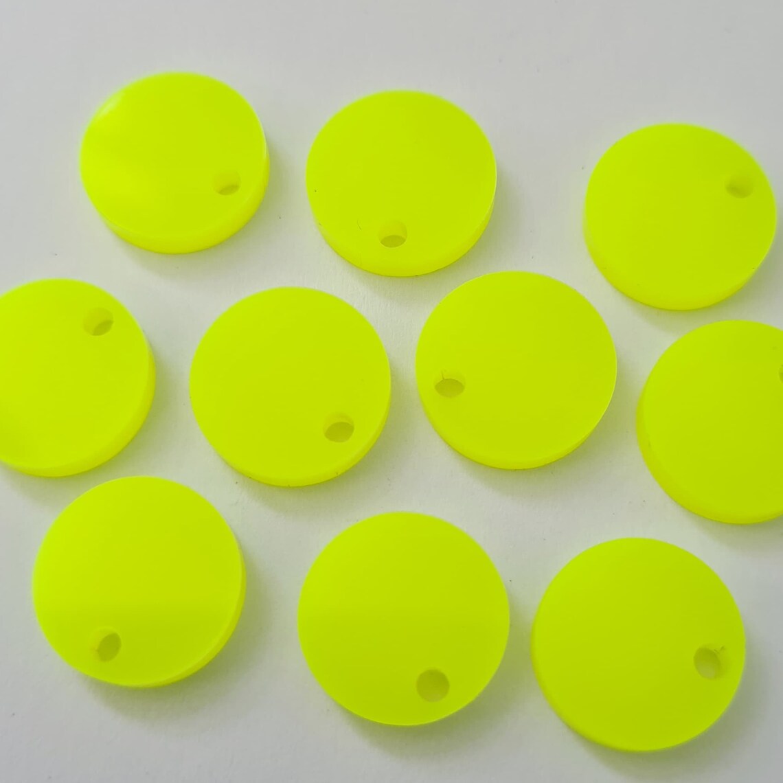 14mm NEON YELLOW Acrylic Toppers/Studs