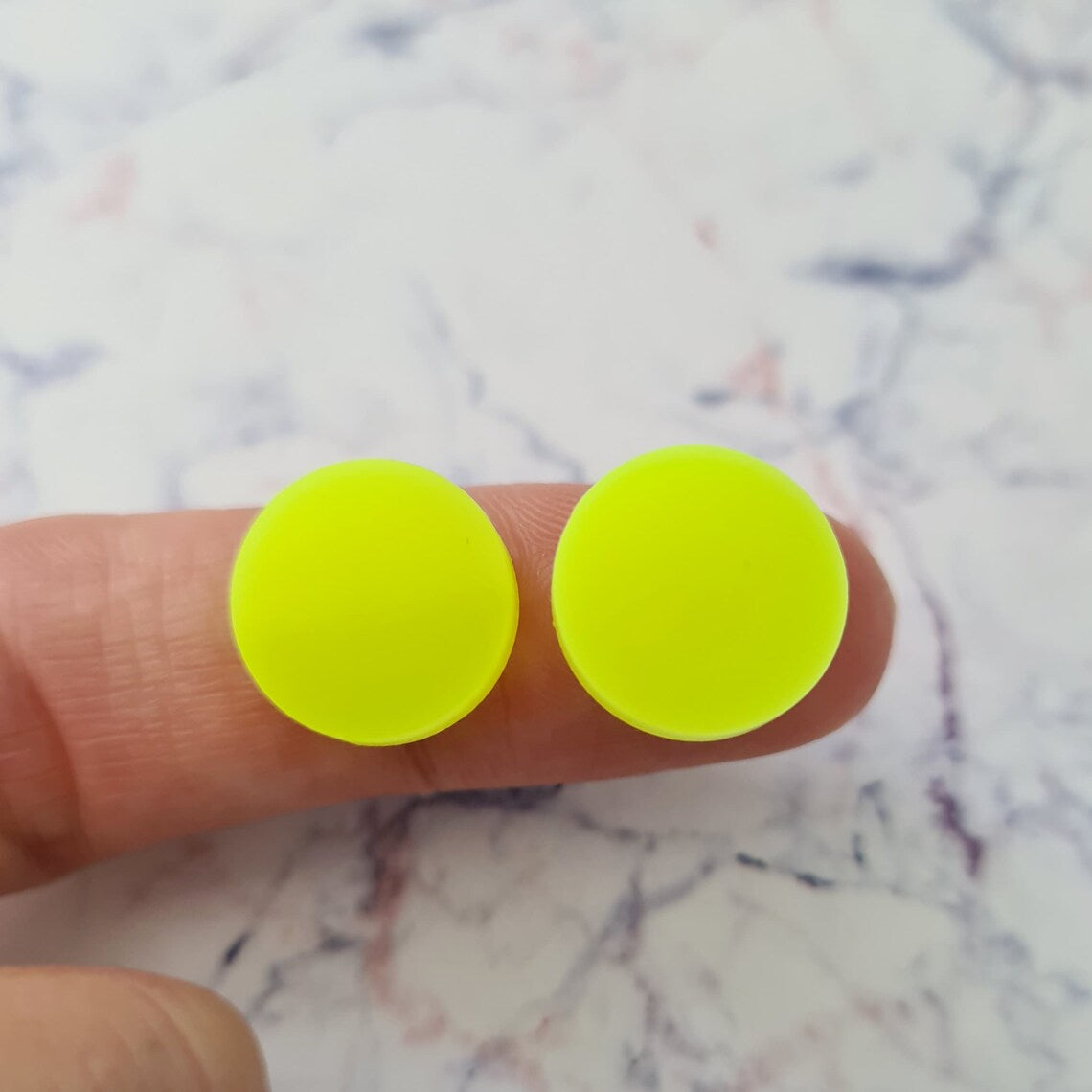 14mm NEON YELLOW Acrylic Toppers/Studs