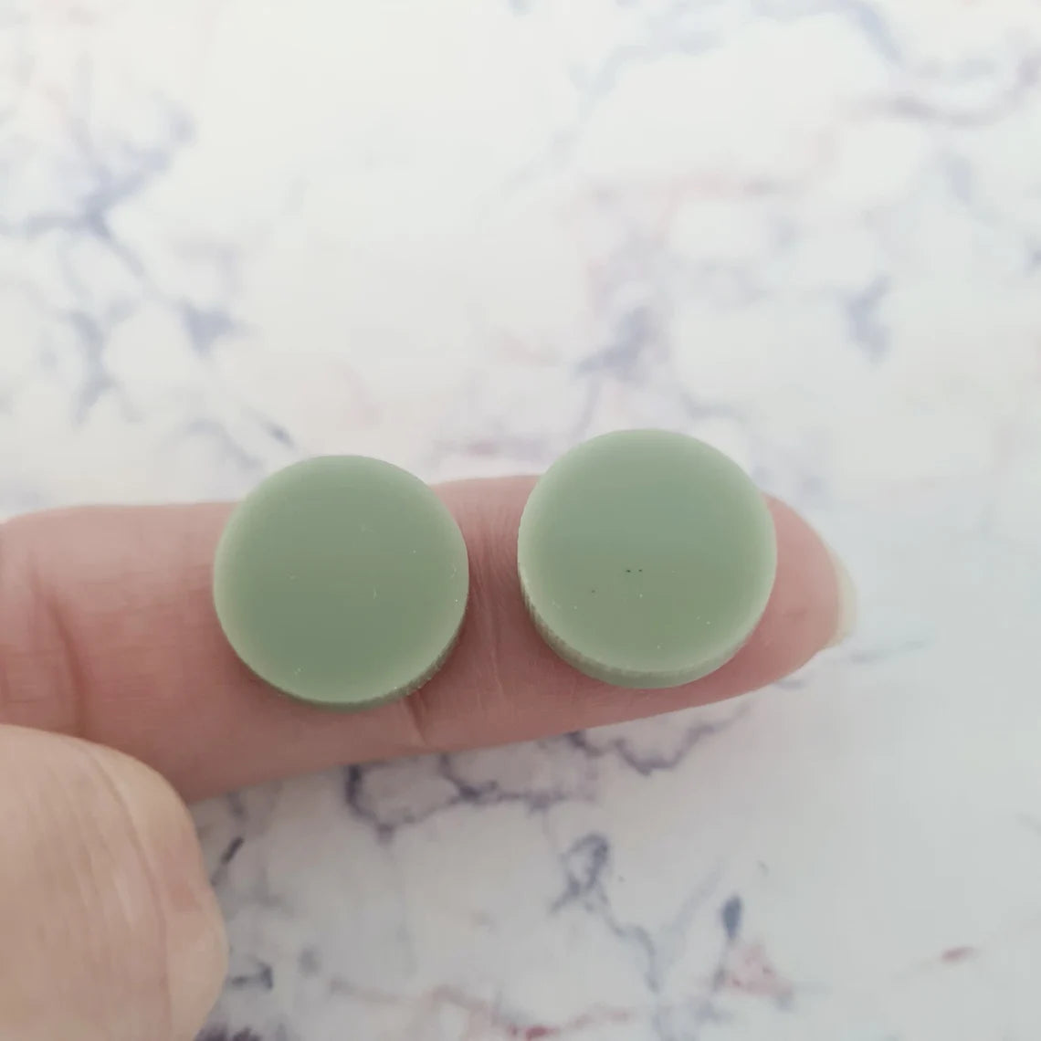 14mm OLIVE GREEN Acrylic Toppers/Studs