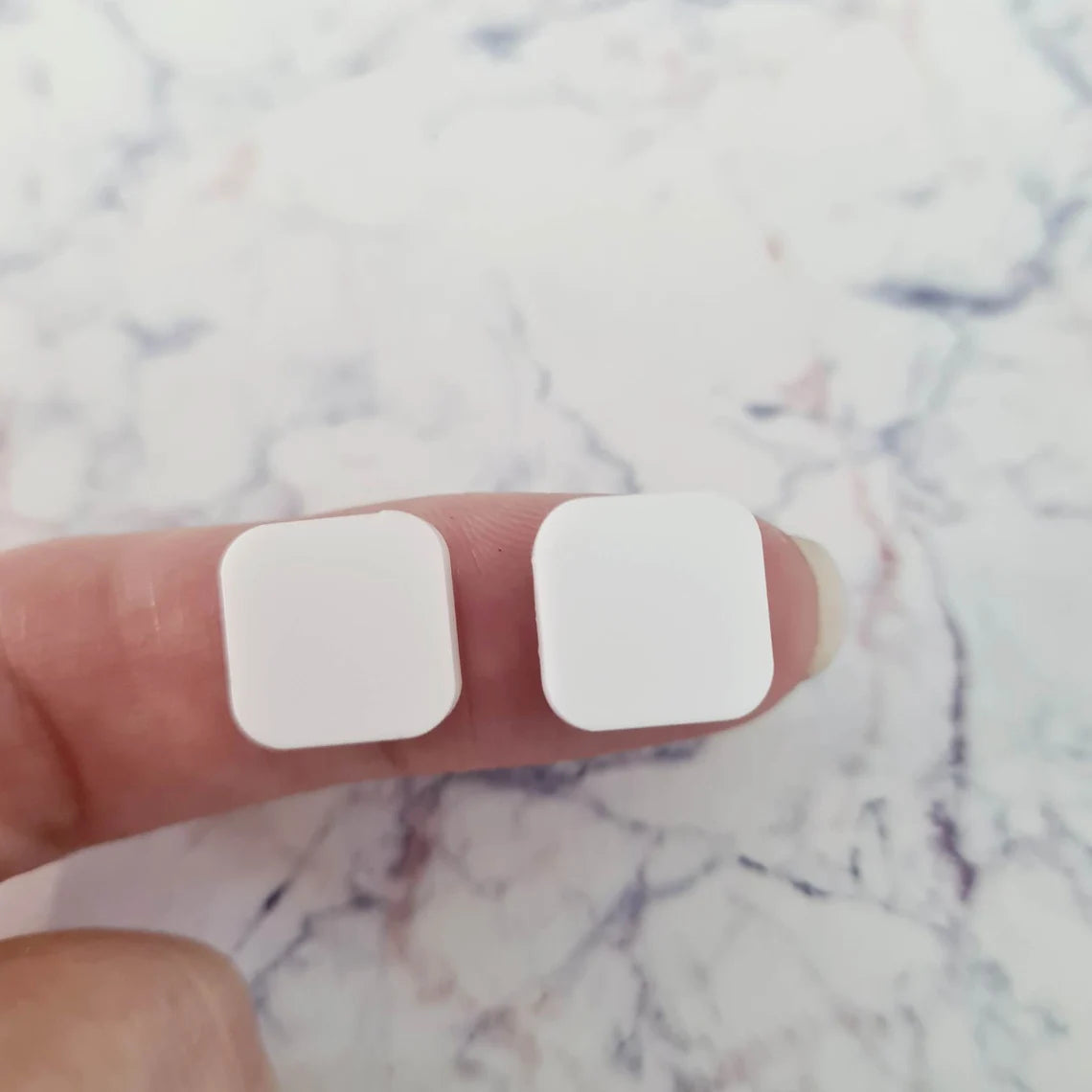 12mm GLOSSY WHITE Acrylic SQUARES Toppers/Studs